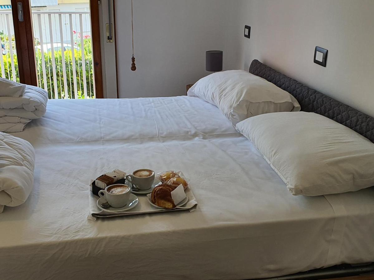 Miga Hotel Grado Centro Buitenkant foto
